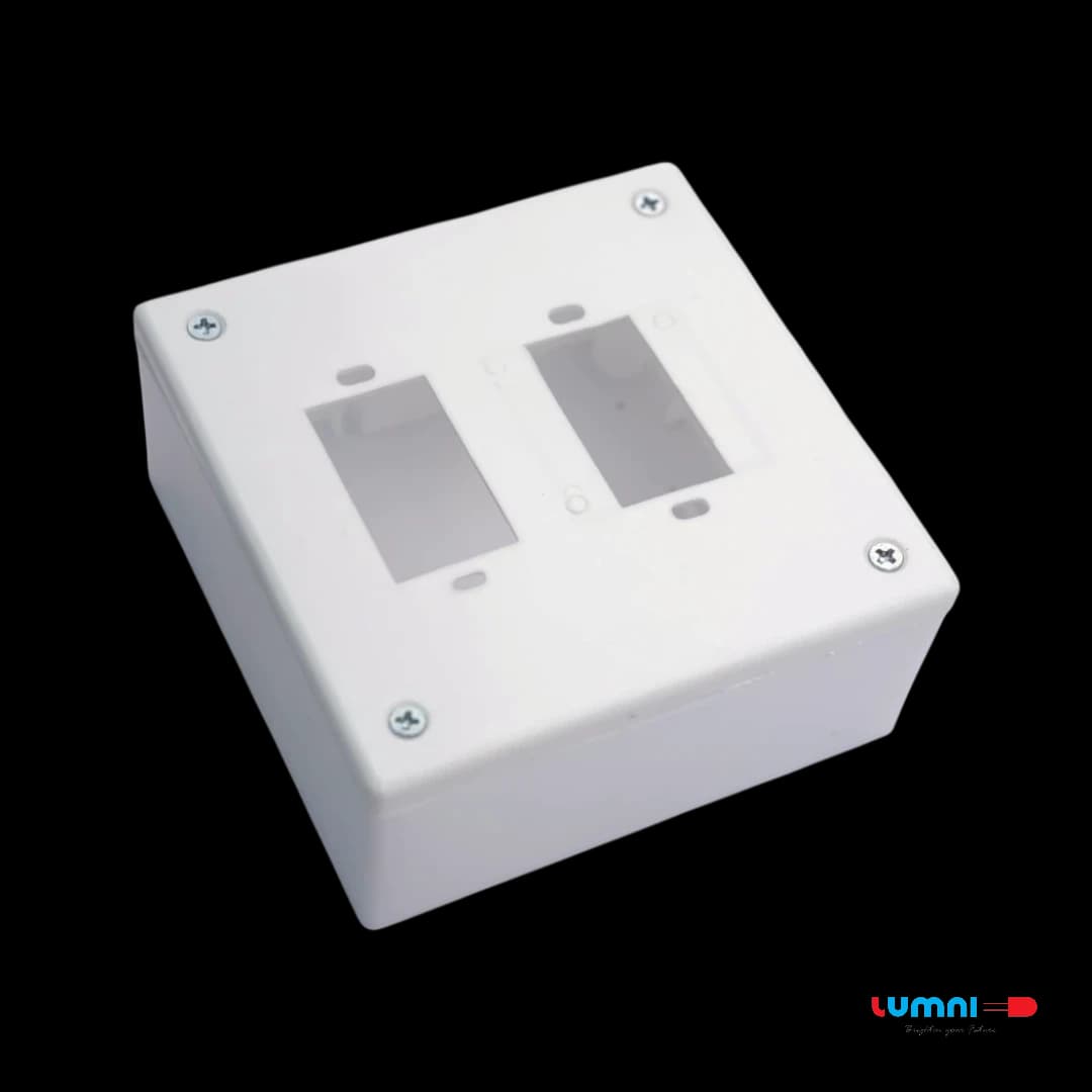 PVC BOX 4x4-2S – 1